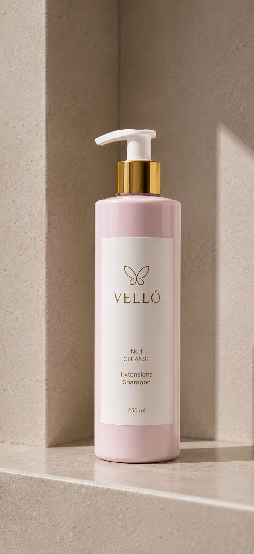 VELLÓ SLS-Free Hair Extensions Shampoo